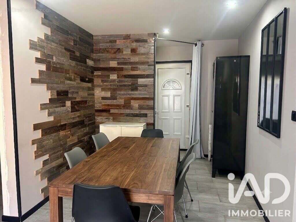 Maison 114 m² à Egreville  - photo 2