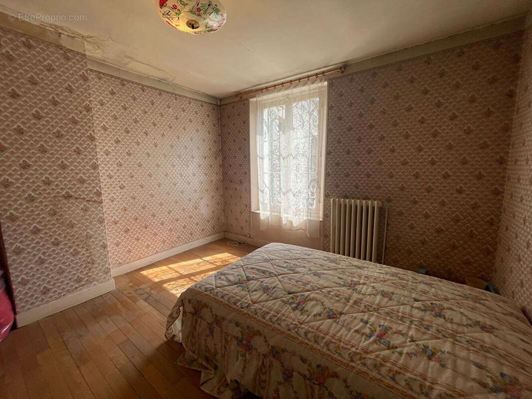 Maison à JOUY-SUR-MORIN