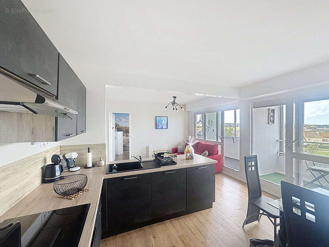 Appartement à COURSEULLES-SUR-MER