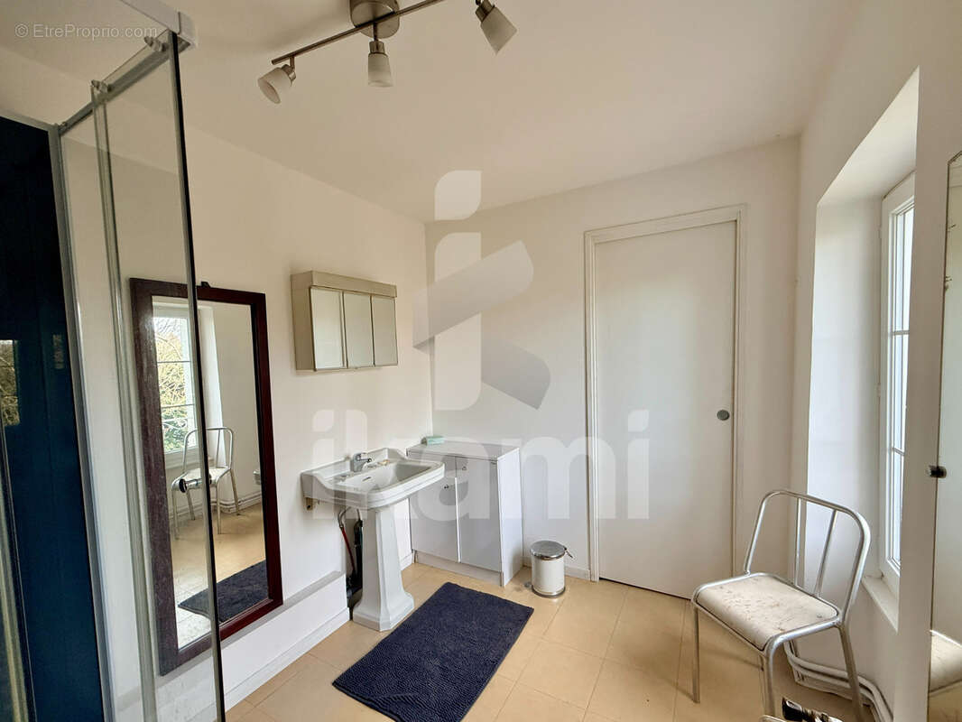 Maison à ANNEYRON