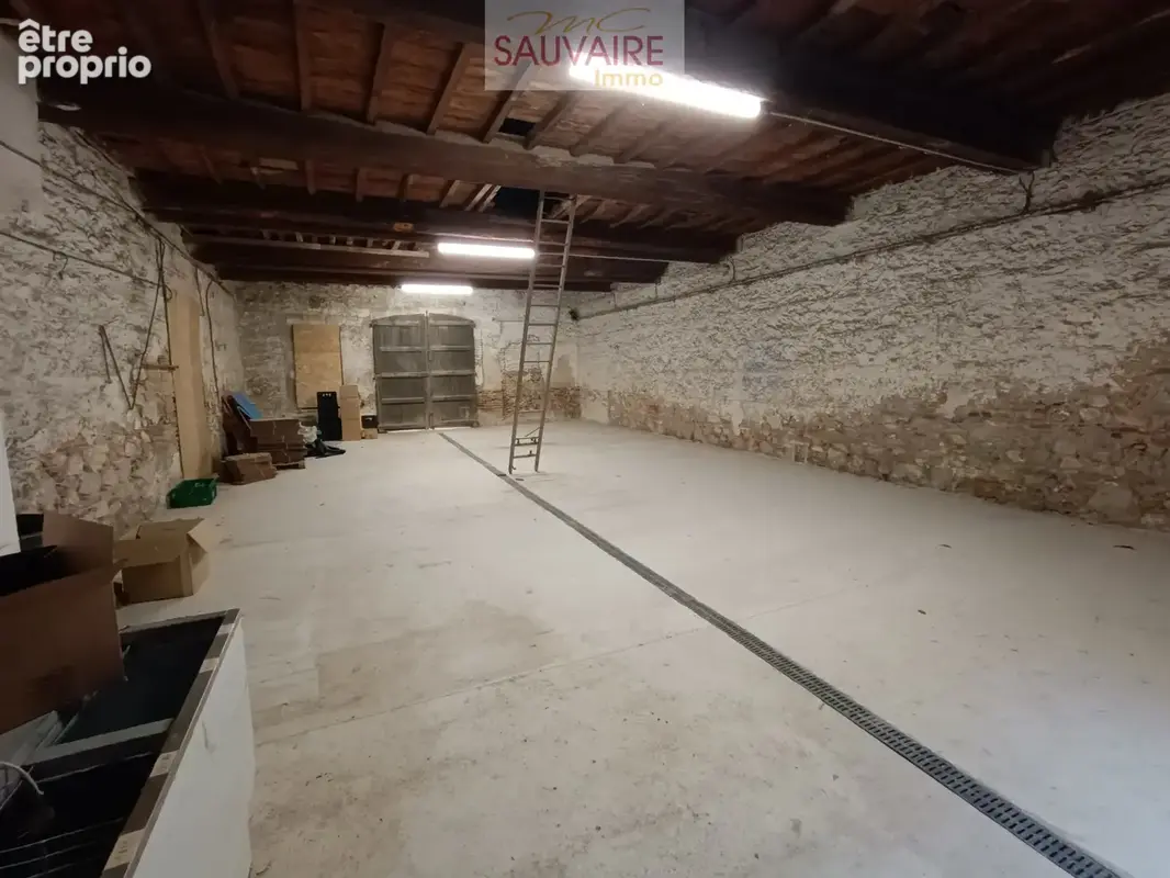 Grange de caractère avec permis de construire pour deux appartements - photo 4