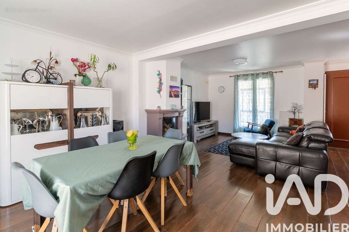 Maison 105 m² à Lagny-Sur-Marne  - photo 3