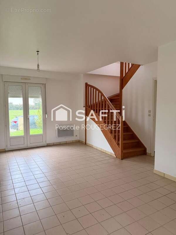 Photo 2 - Maison à PENIN