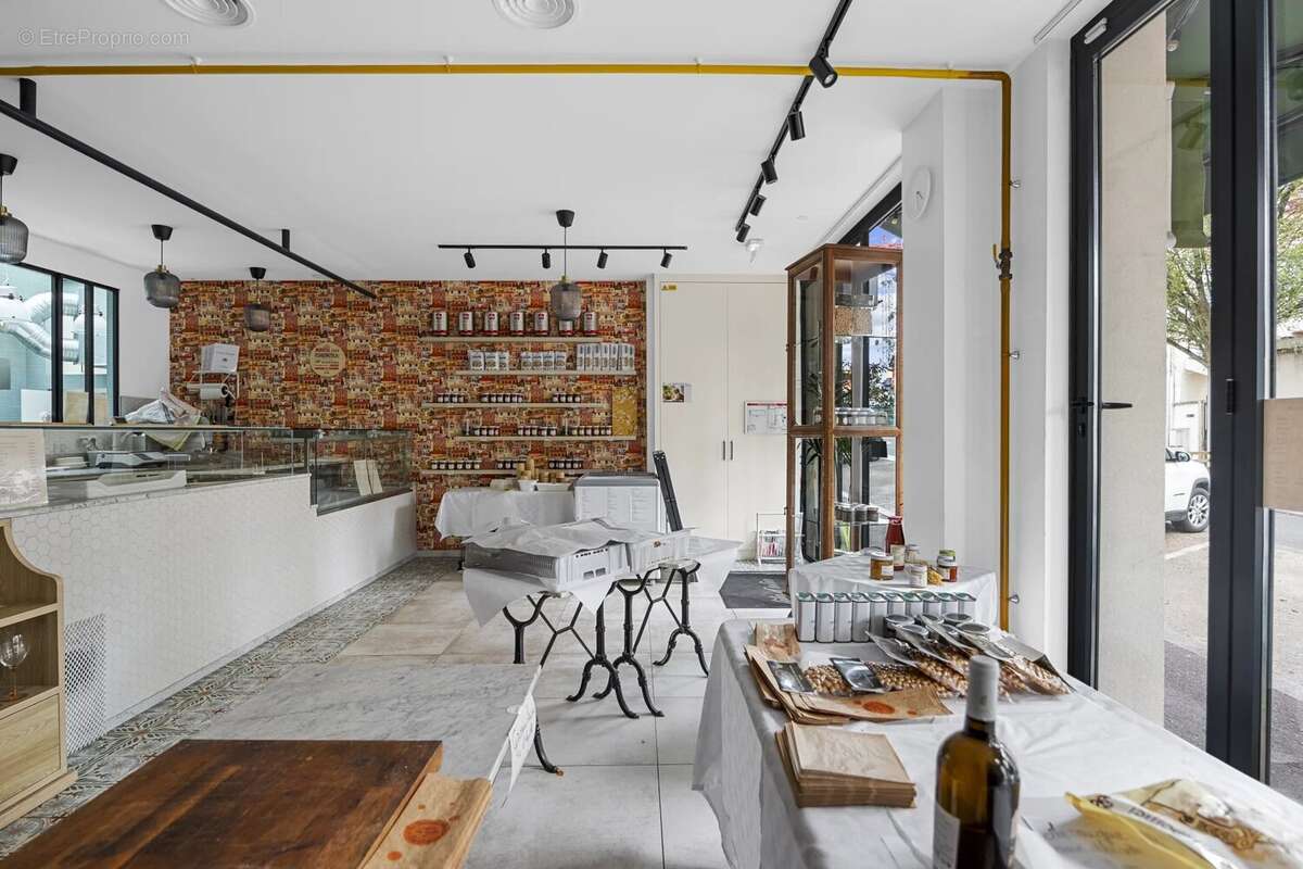 Commerce à NOGENT-SUR-MARNE