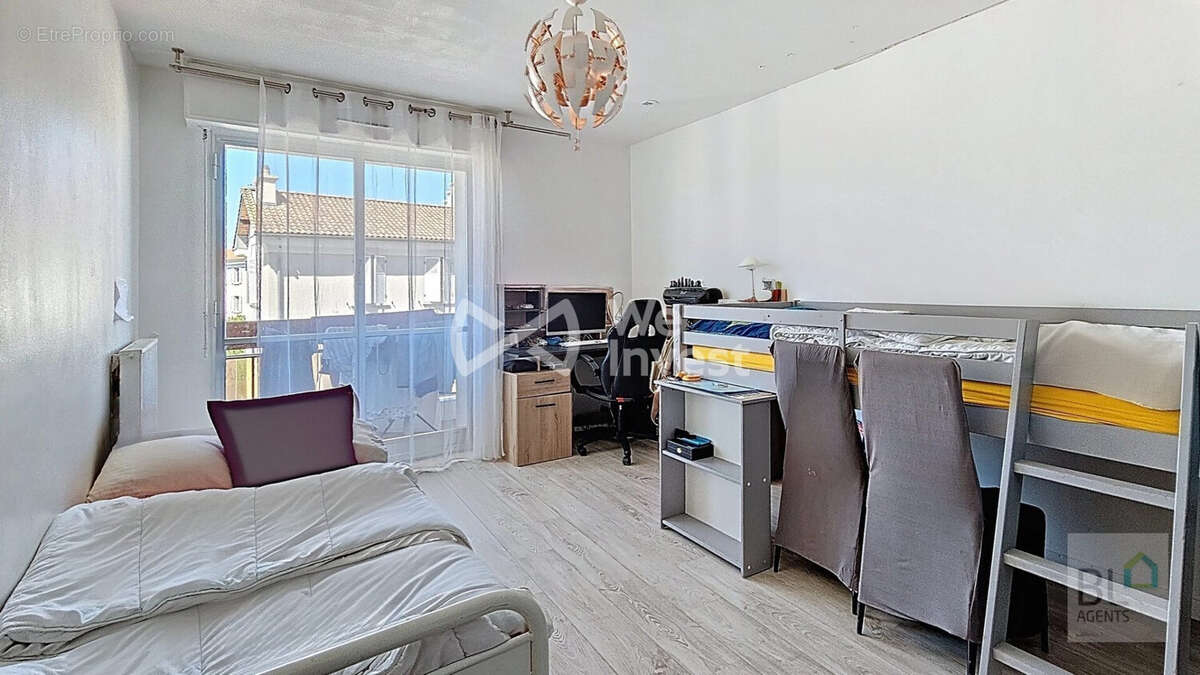 Appartement à MARSEILLE-10E