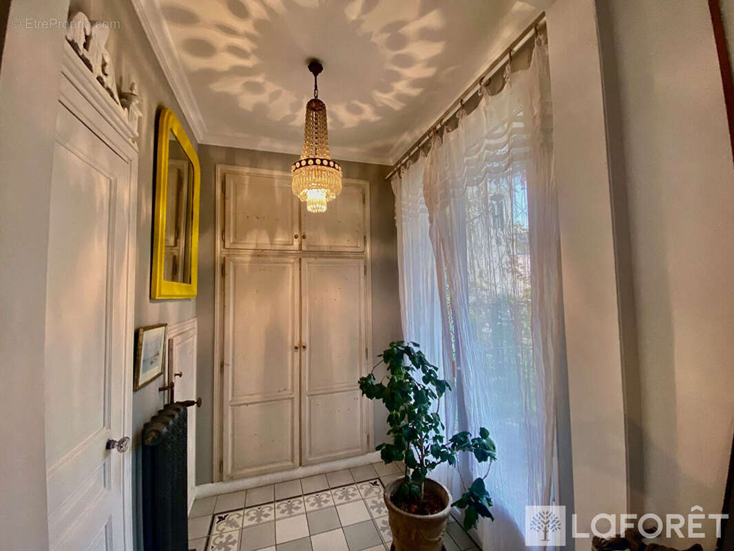 Maison à FONTAINEBLEAU