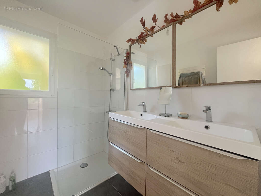 Maison à LA CADIERE-D&#039;AZUR