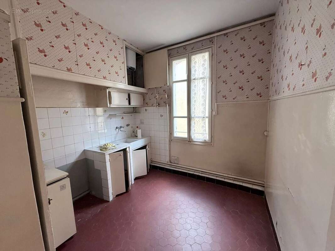 Appartement à MARSEILLE-6E