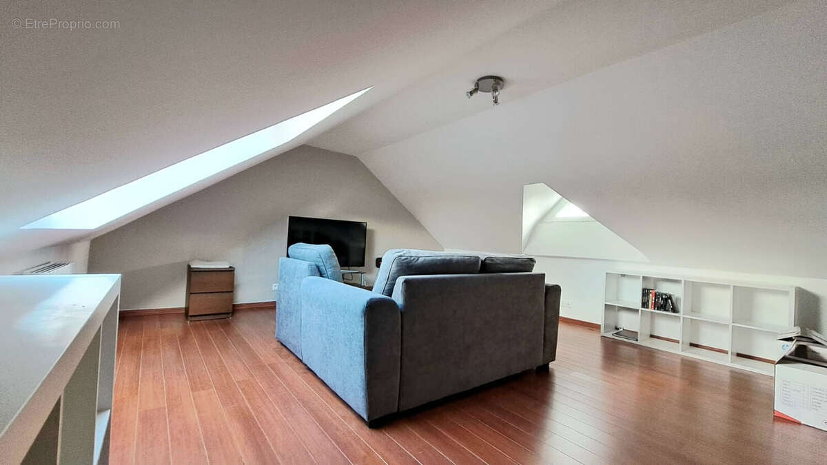 Maison à CHAUMONTEL