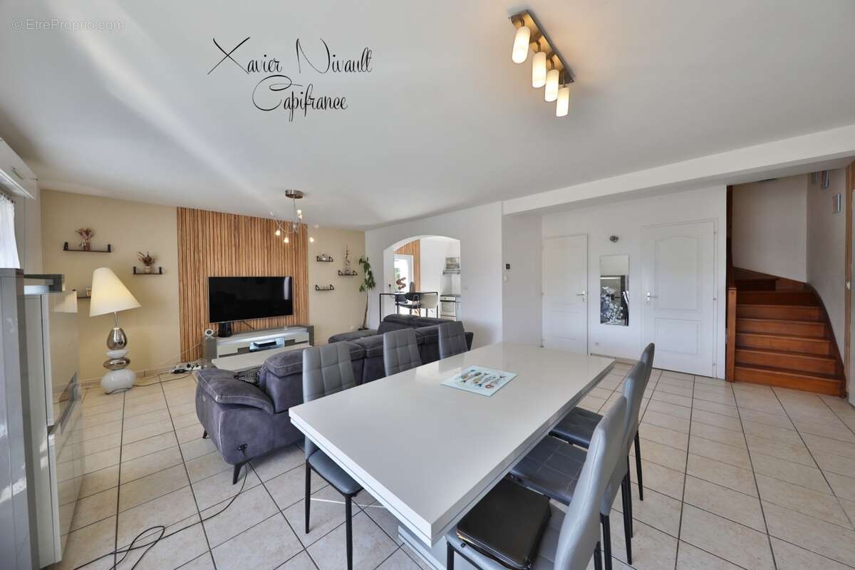 Maison à vendre 5 pièces proche de PONT DE VAUX (01) - photo 13