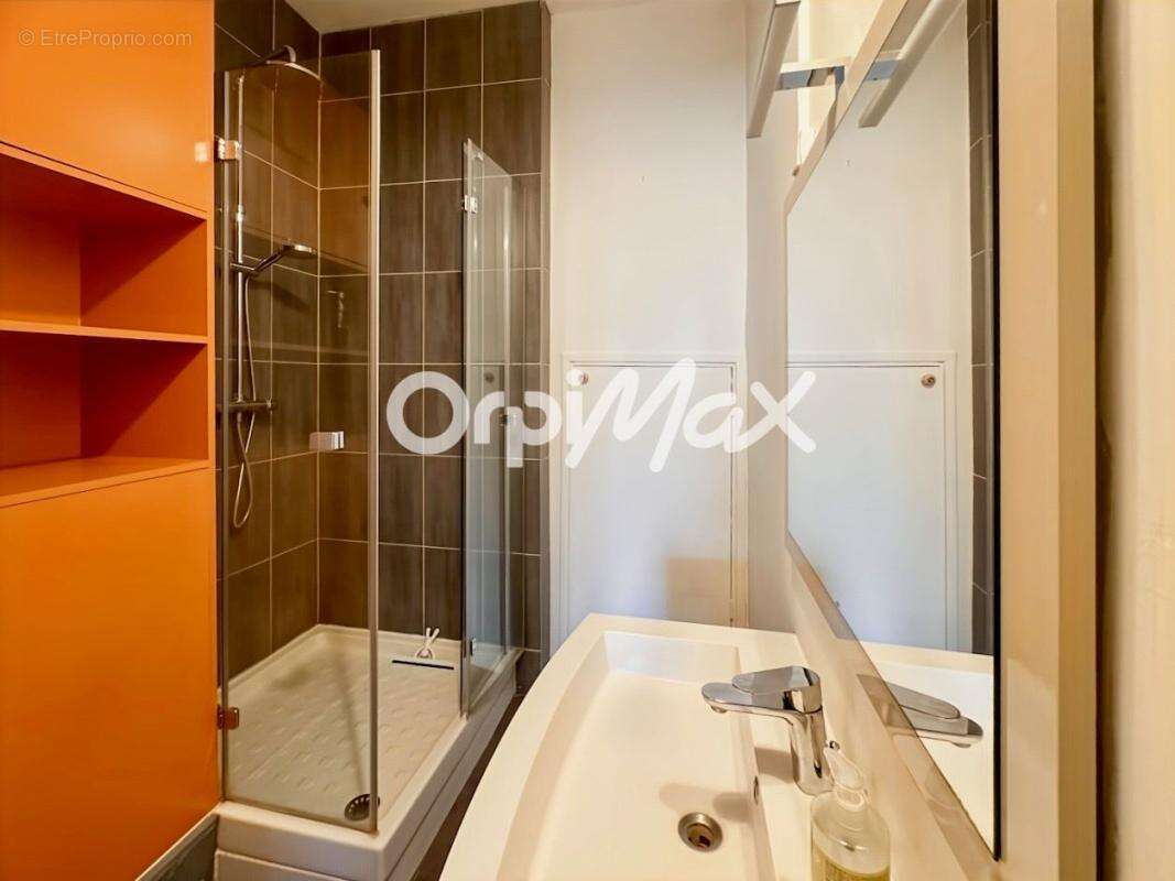 À vendre en exclusivité à wimereux • appartement de caractère 2 chambres avec garage • - photo 11