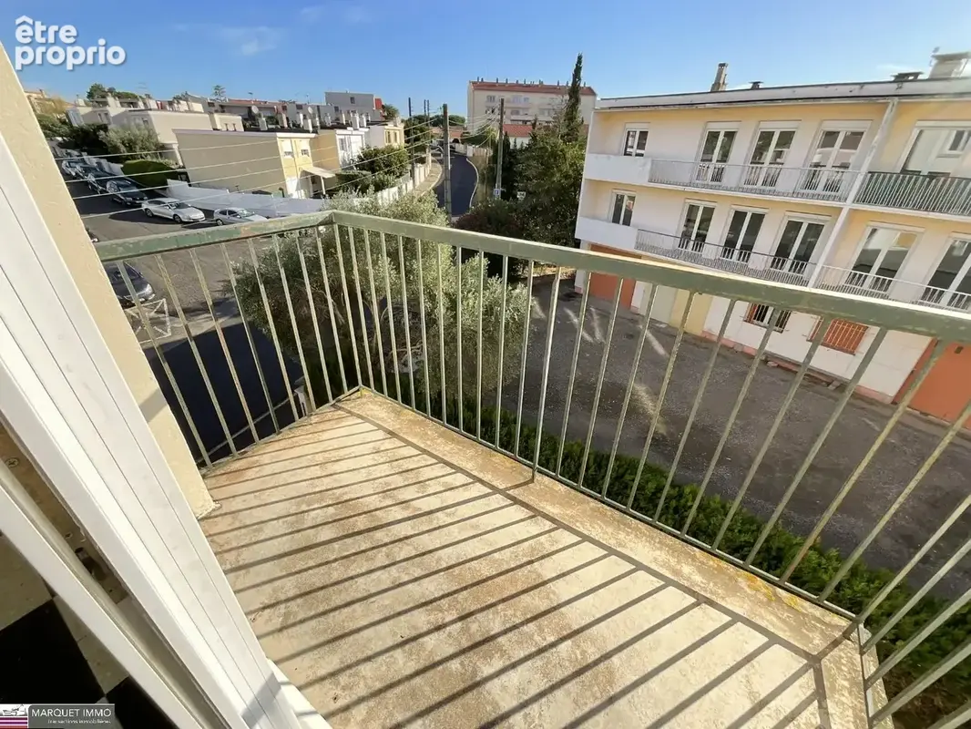 APT T4 85 m² au 3° avec balcon 2 m², loggia 6 m², cellier 4 m² et garage de 15 m².... - photo 3