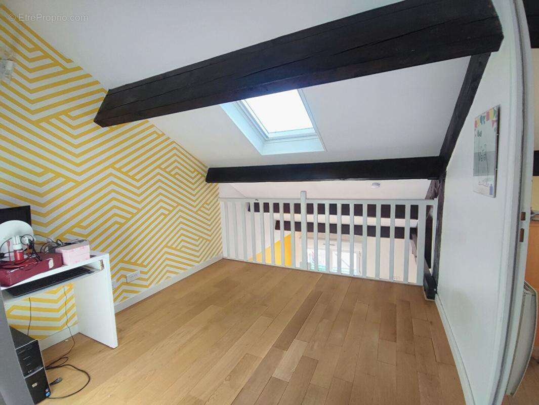 Appartement à ROMAINVILLE