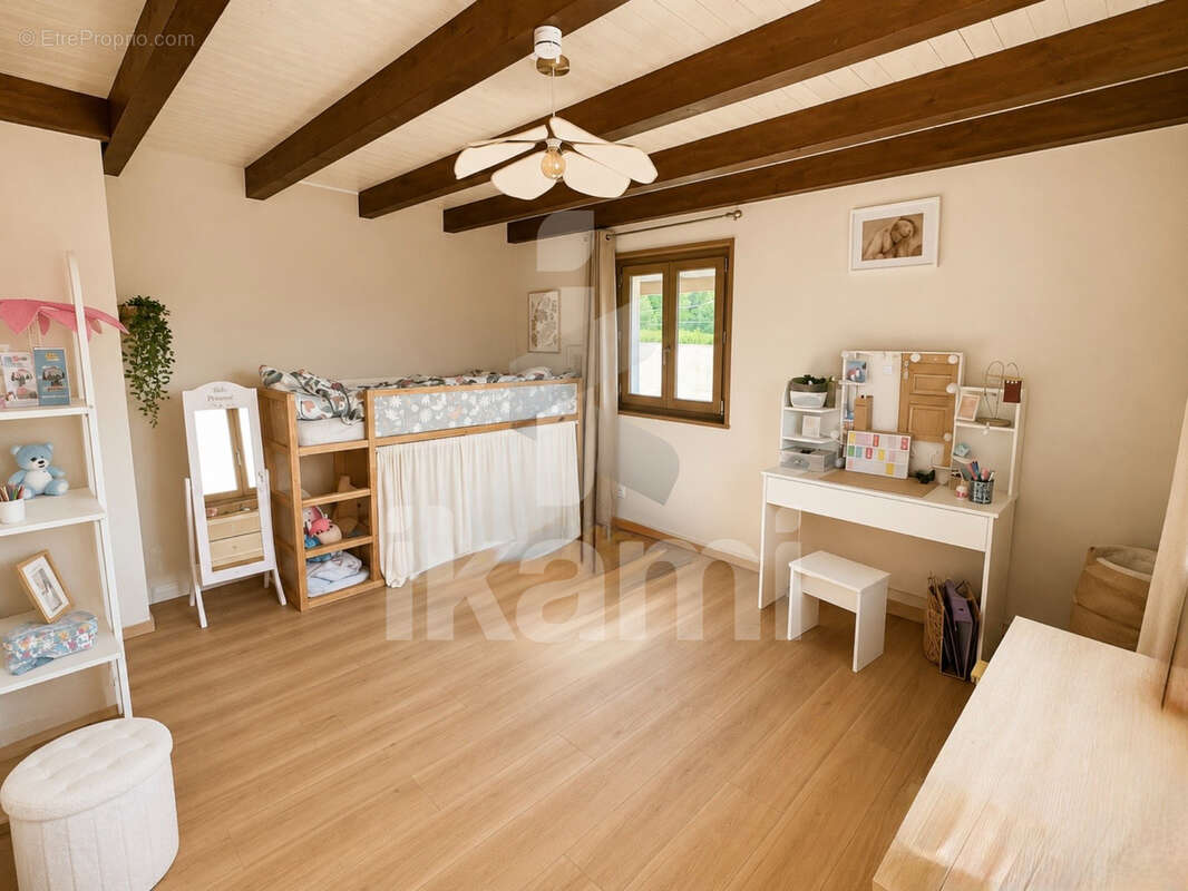 Maison à REIGNIER