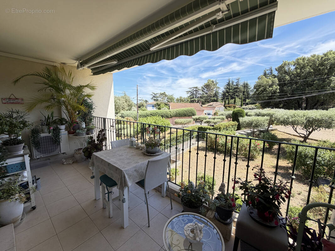 Appartement à SAINT-MAXIMIN-LA-SAINTE-BAUME