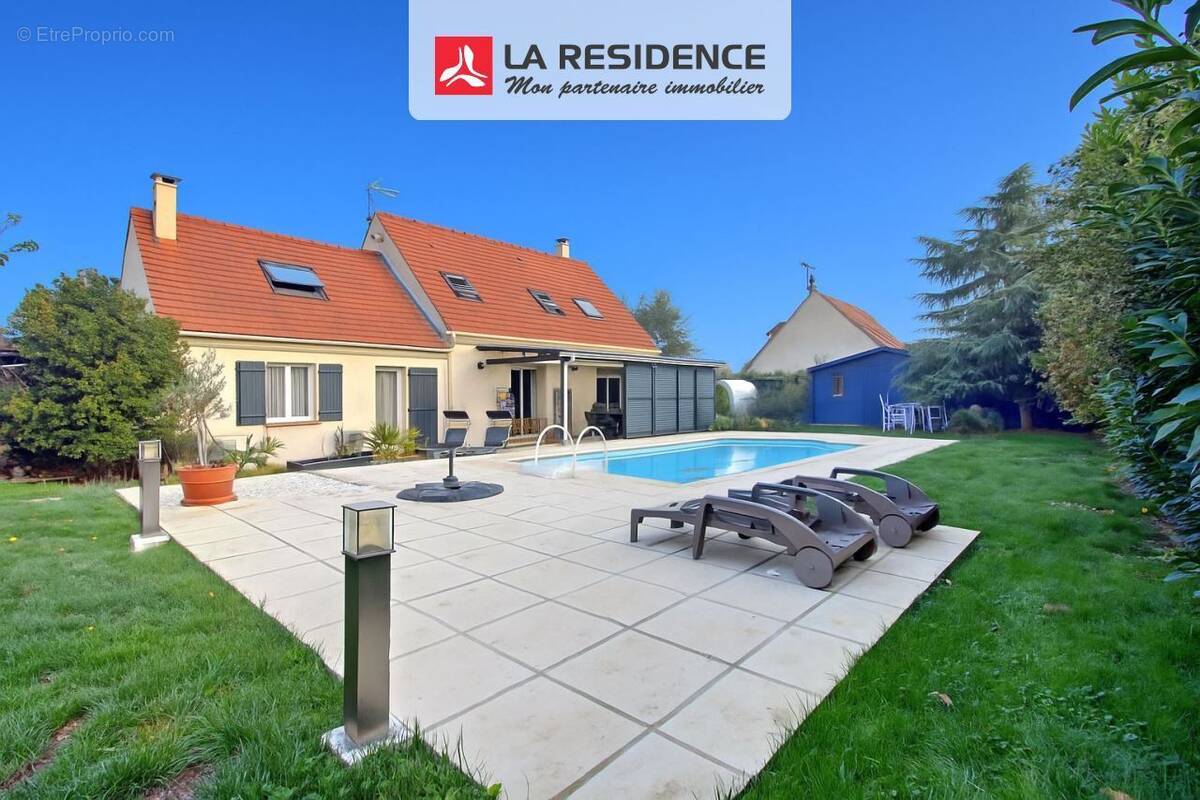 Maison à BONNIERES-SUR-SEINE