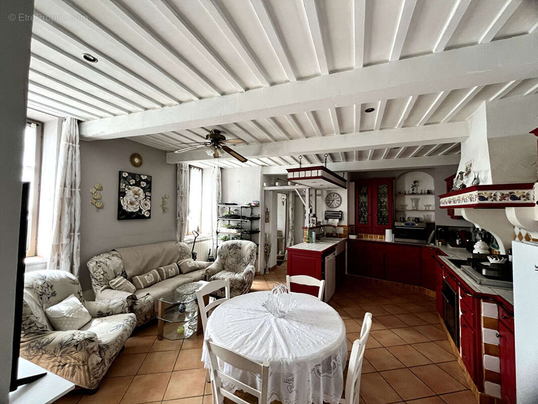 Maison à SAINT-HIPPOLYTE-DU-FORT