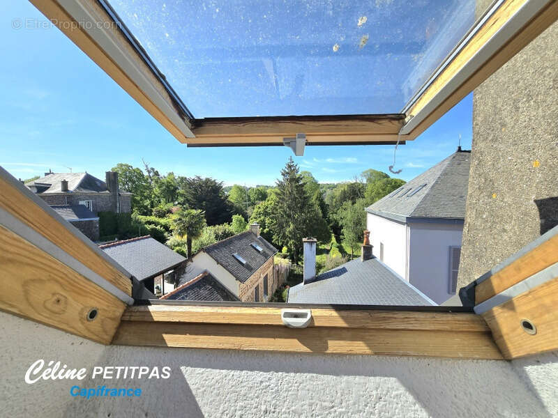 Appartement à MONTFORT-SUR-MEU