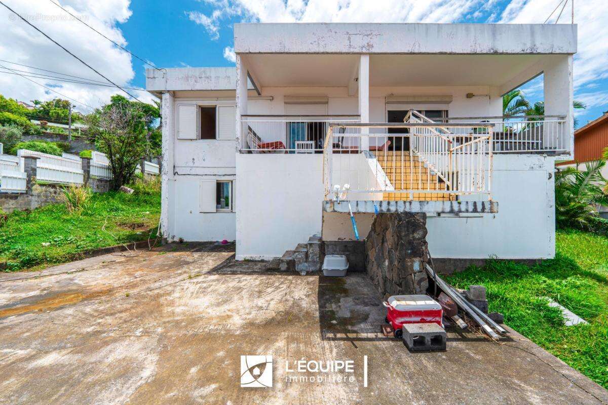 Maison à SAINT-DENIS