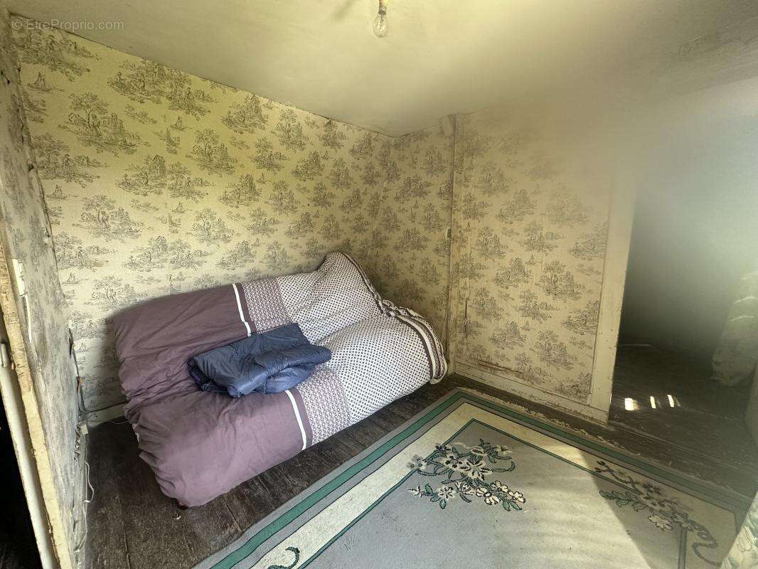 Maison 74 m² à Saint-Pierre-De-Cormeilles  - photo 10