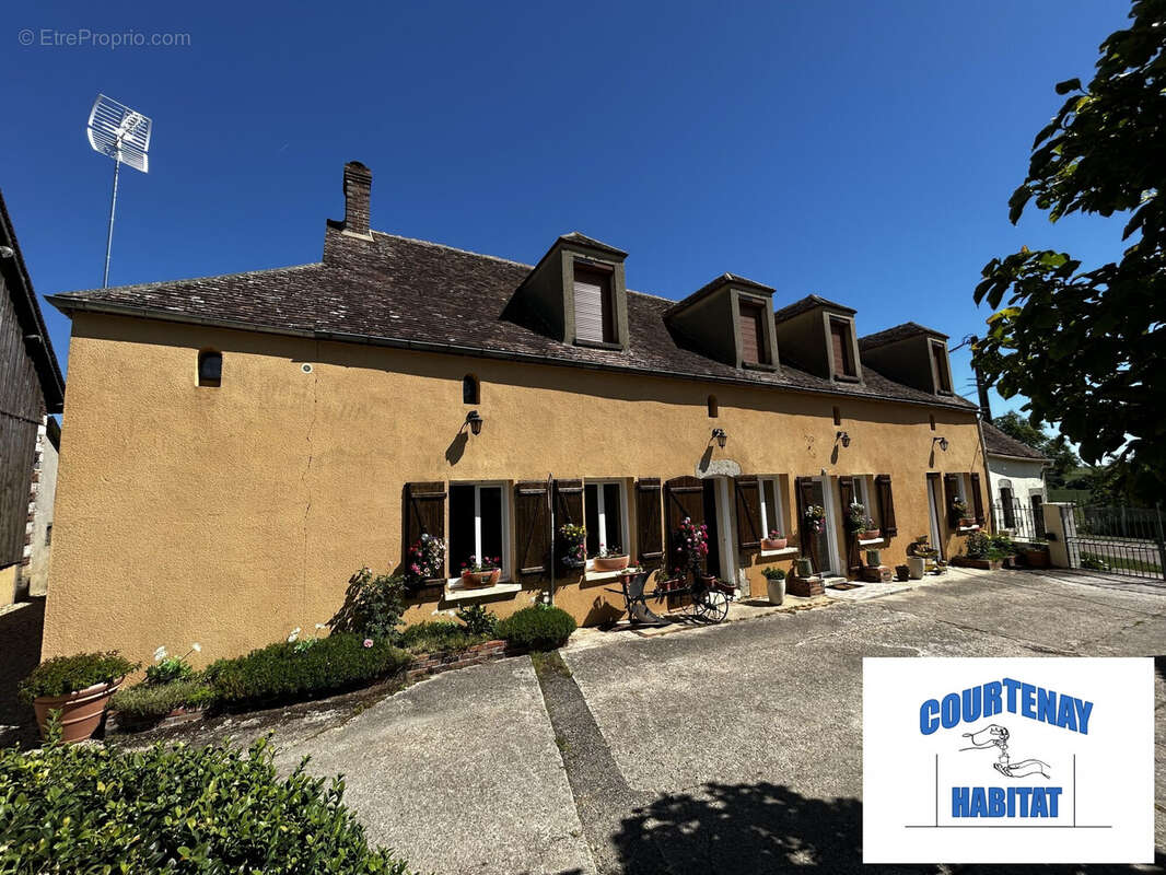 Maison à CHANTECOQ