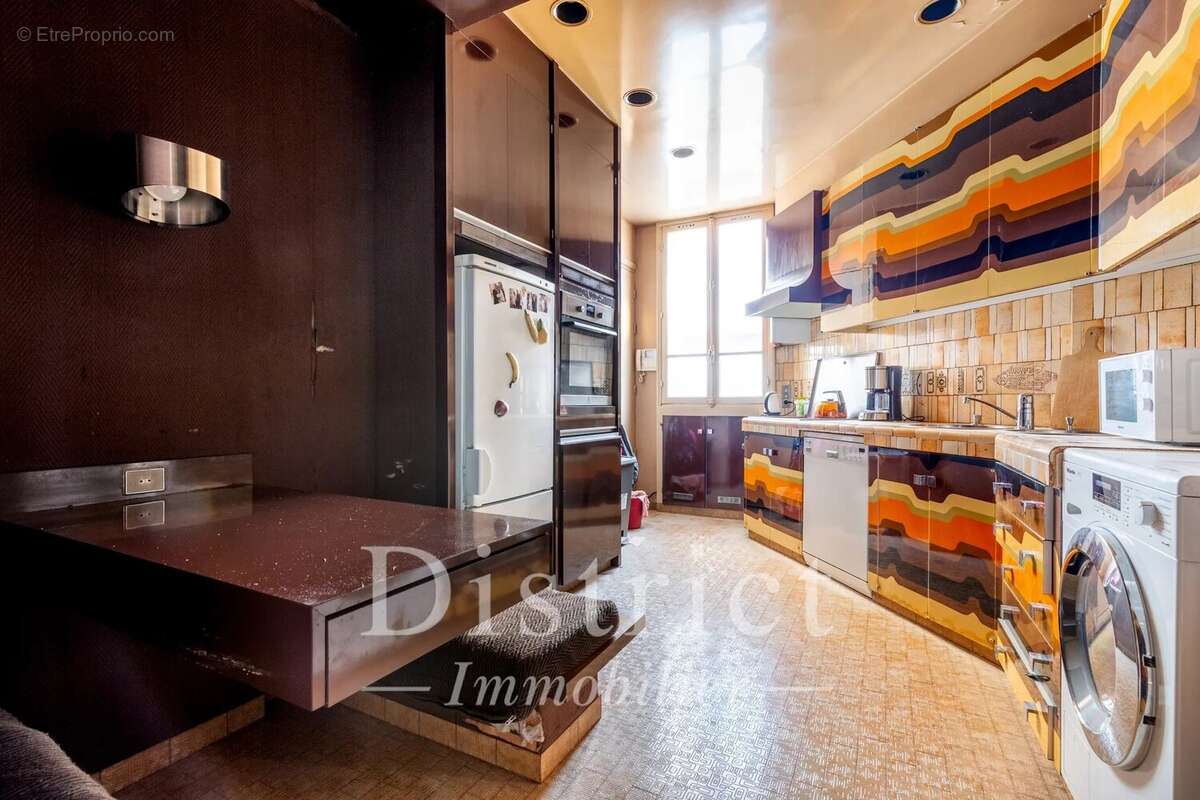 Père-Lachaise / République – Appartement traversant 138,4 m² - photo 7