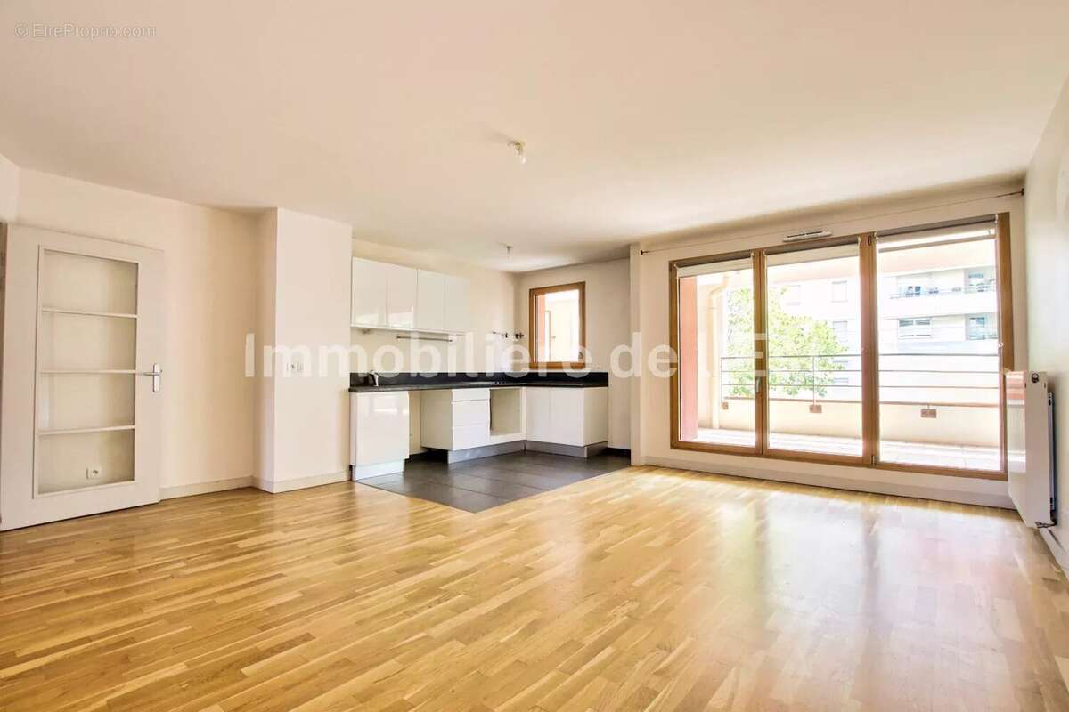 Appartement à LYON-3E