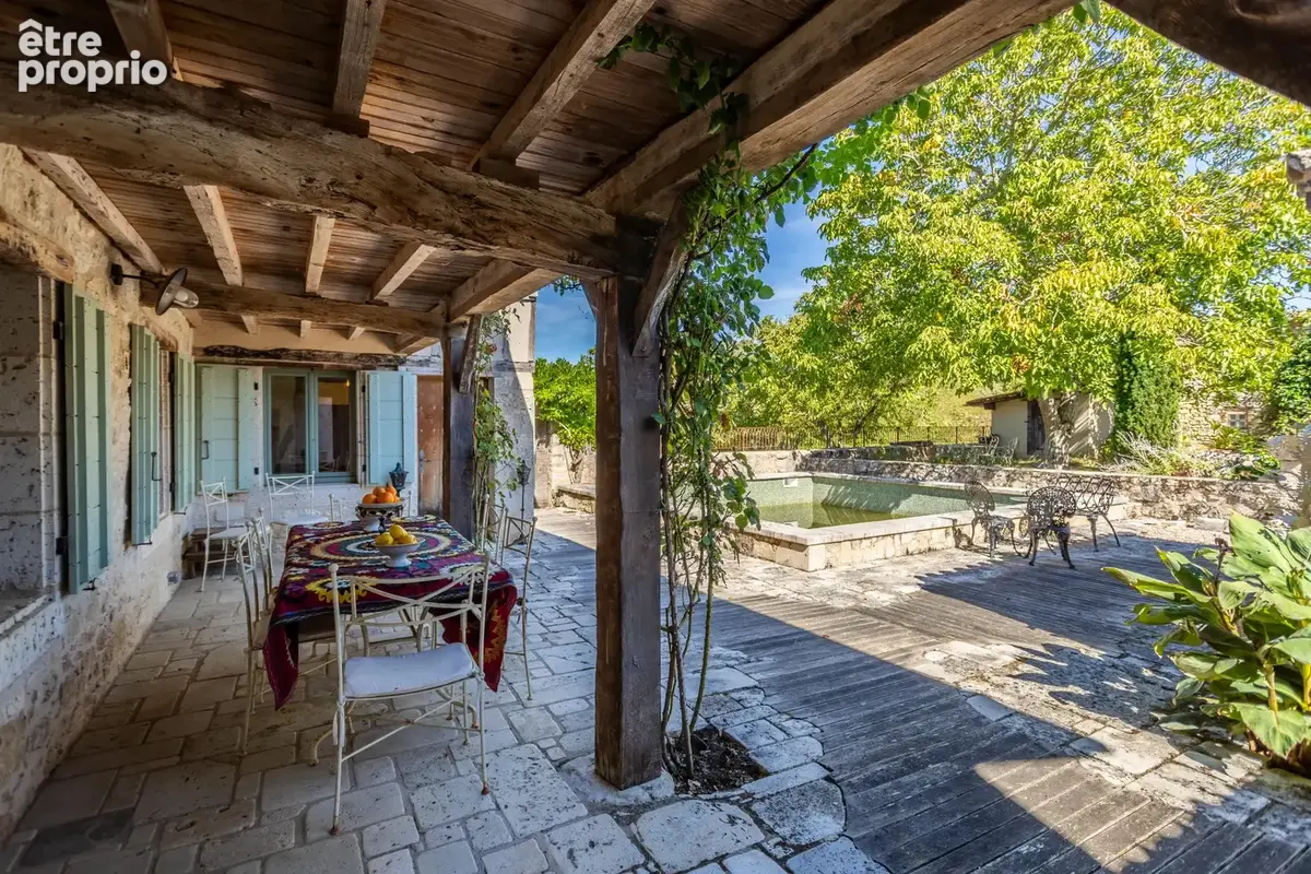 Maison de village avec piscine et jardin - photo 10