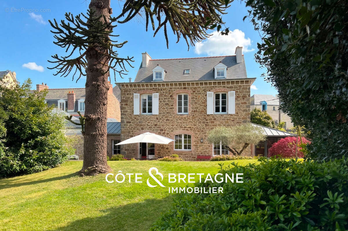 Maison à SAINT-MALO