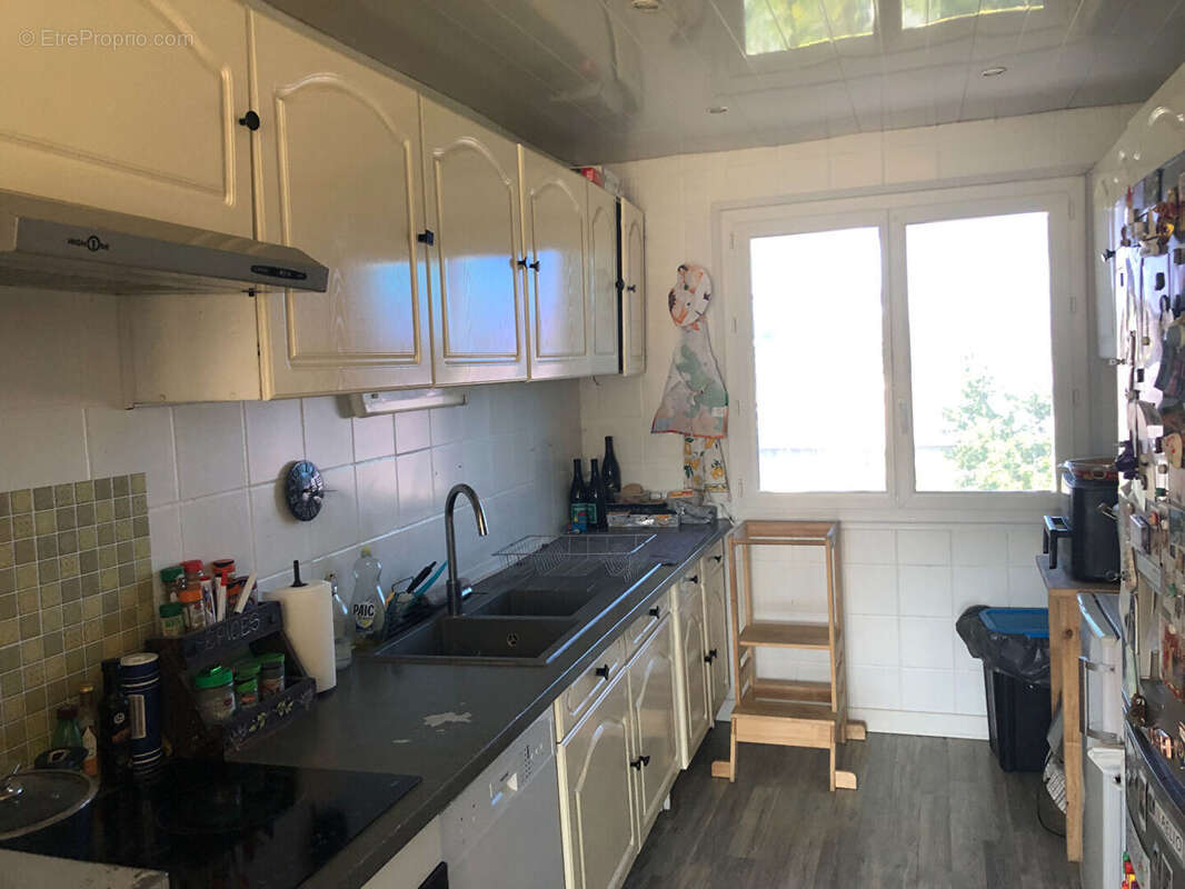 Appartement Feyzin 5 pièce(s) 90 m2 - photo 10