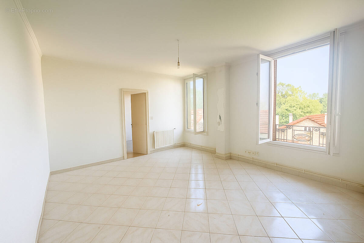 Appartement à CHAMPIGNY-SUR-MARNE