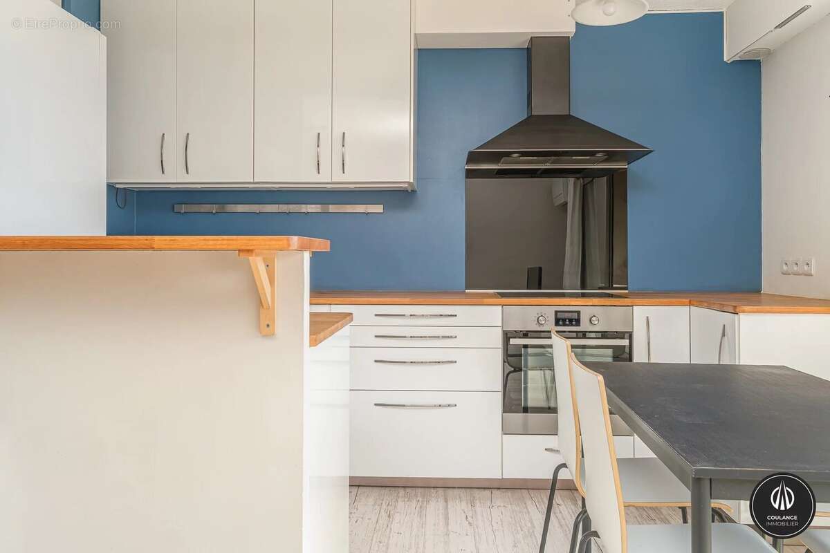 Appartement à MARSEILLE-9E