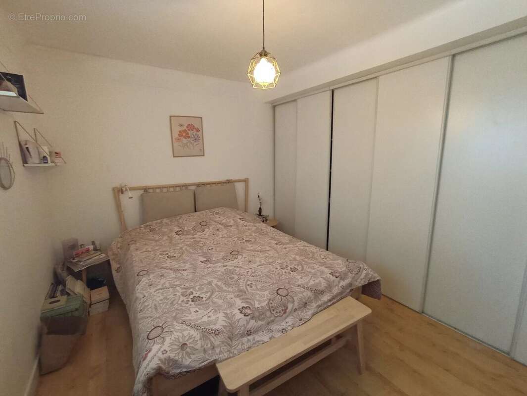 Appartement à LA COLLE-SUR-LOUP