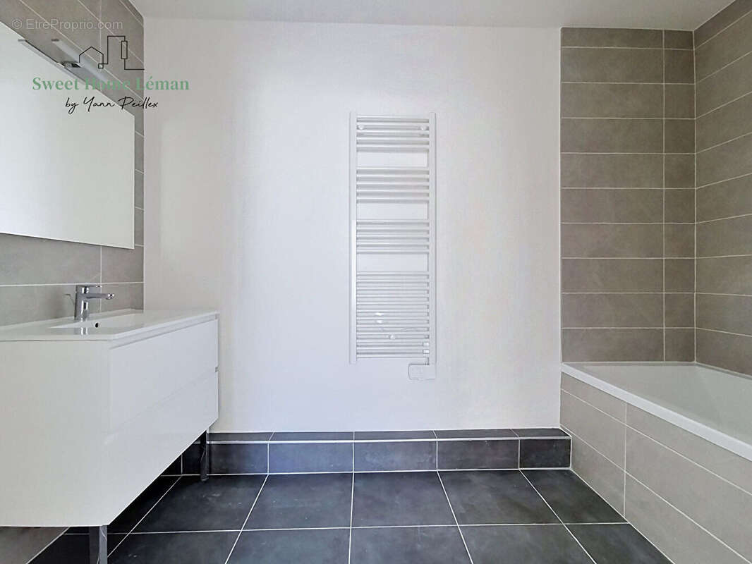 Appartement à SCIEZ