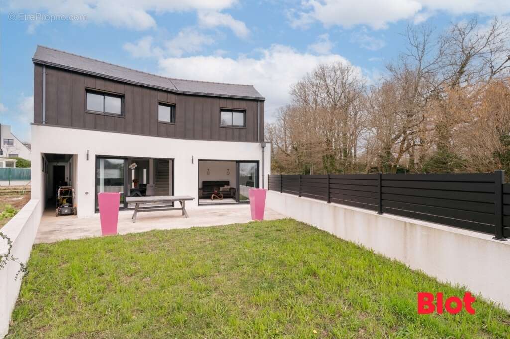 Maison à PLESCOP