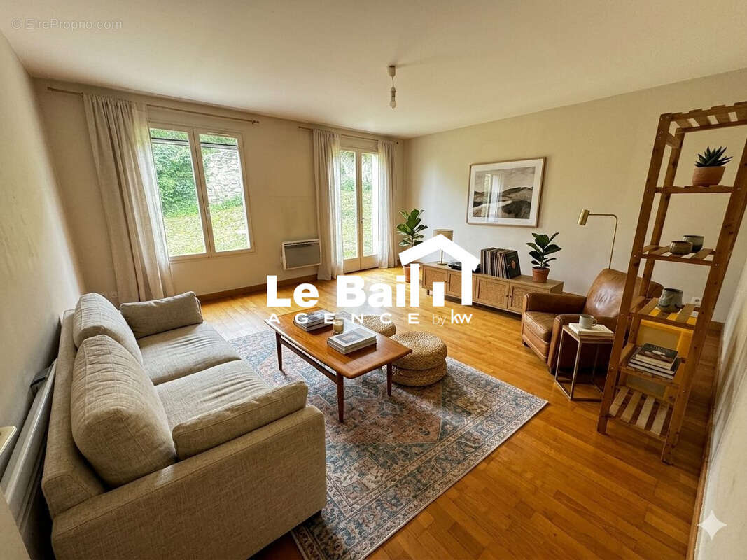Appartement 57 m² à Osny  - photo 2