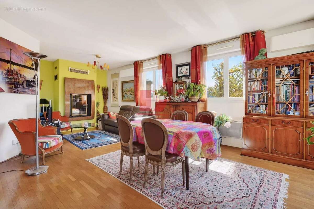 Appartement à CHATILLON