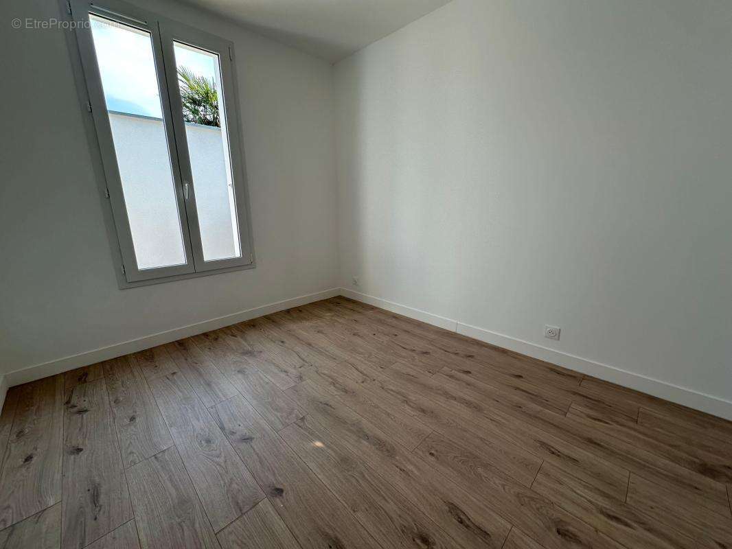 BREST, Maison T4 + dépendance habitable - photo 6