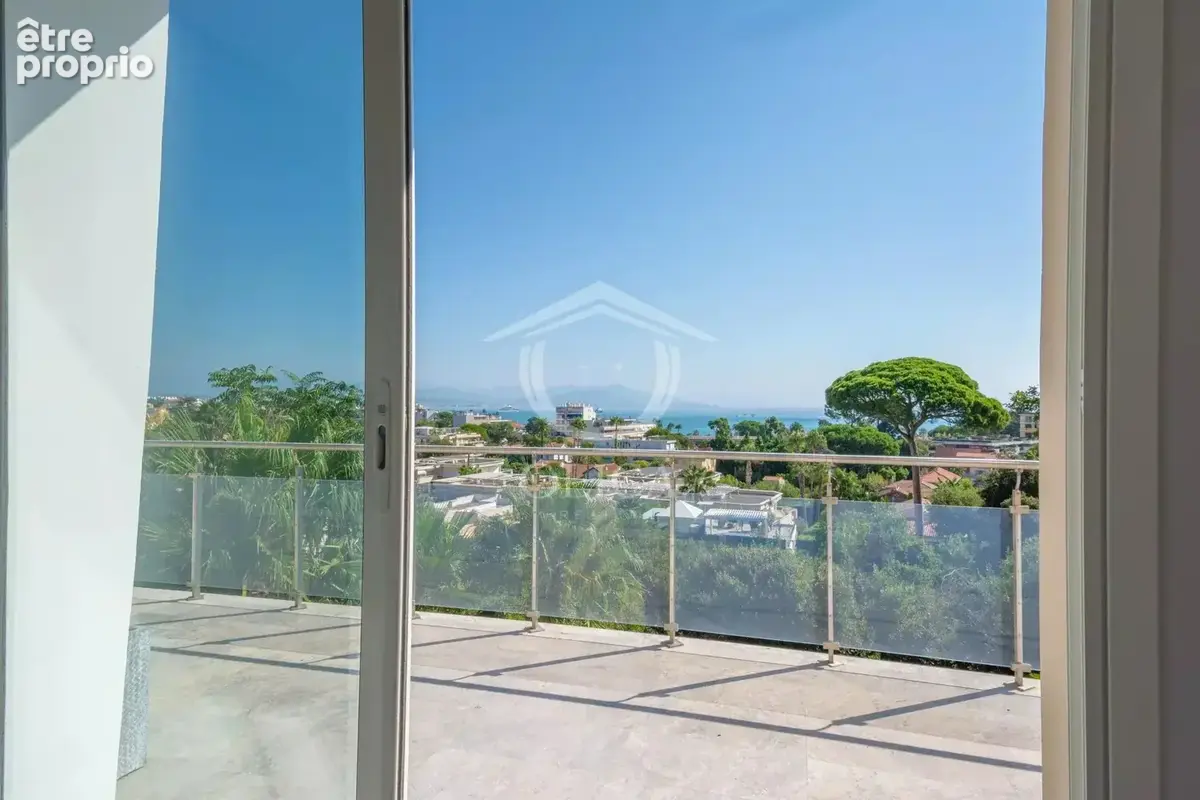 Villa contemporaine rénovée avec vue mer panoramique - cap d'antibes - photo 17