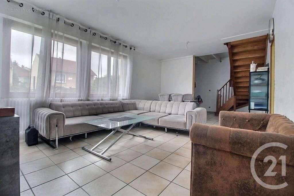 Maison à AULNAY-SOUS-BOIS