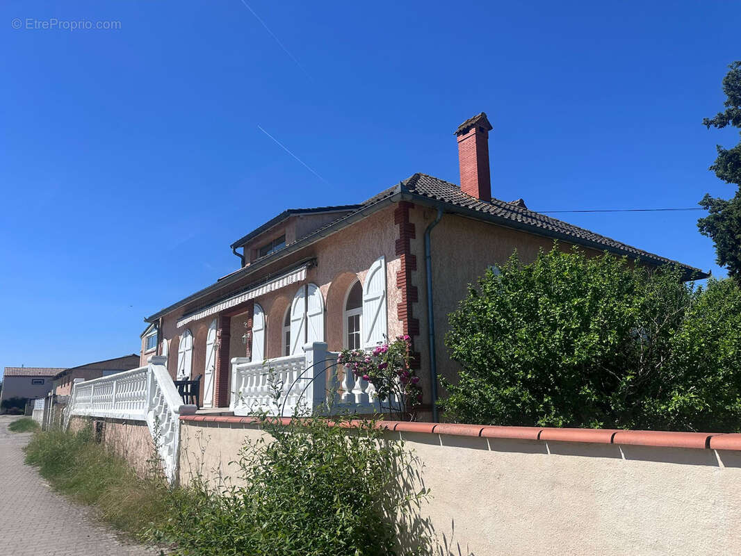 Maison à BRAX