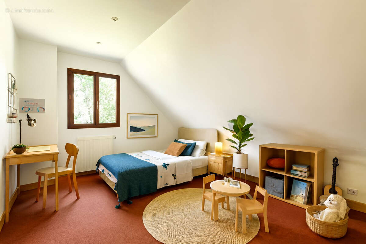 Maison à LA CHAPELLE-SUR-ERDRE