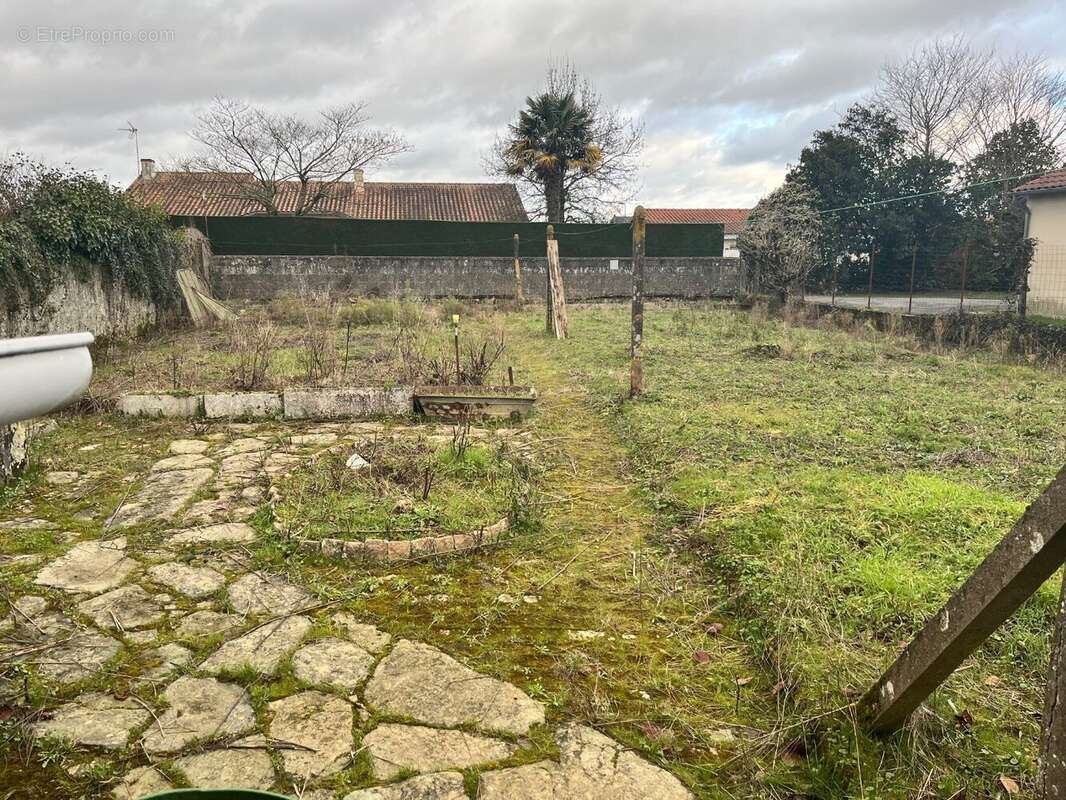 Maison de bourg (120m²) - photo 8