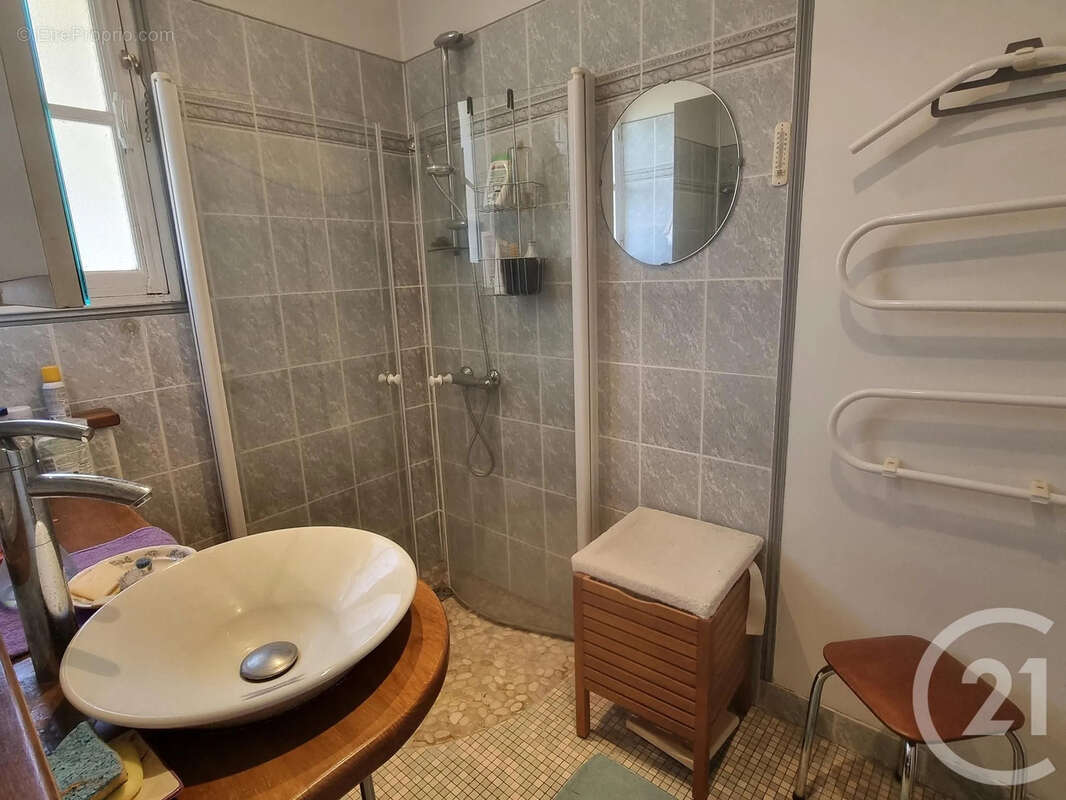 Maison 90 m² à Saint-Satur  - photo 10