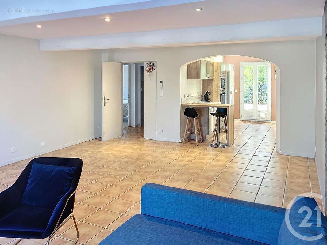 Maison à SAINT-CYPRIEN