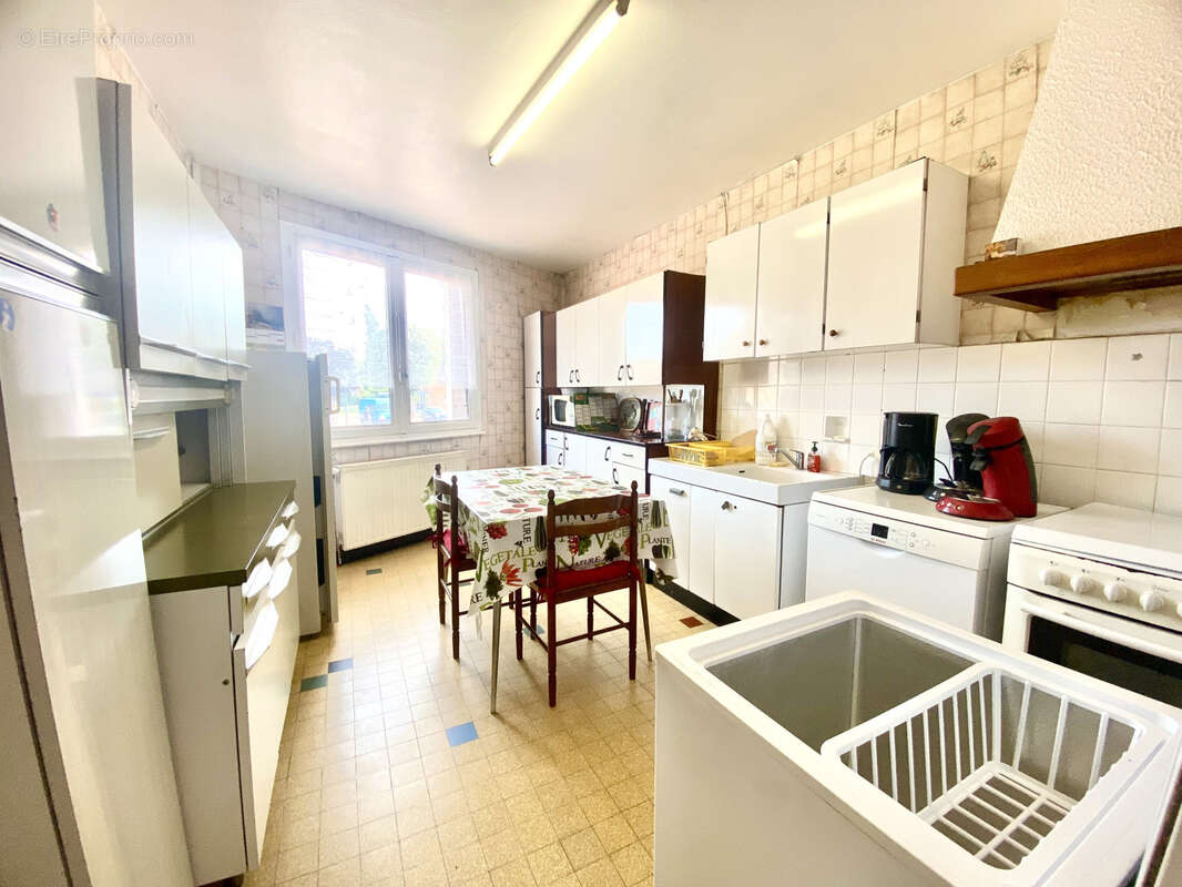 Maison à LE COTEAU
