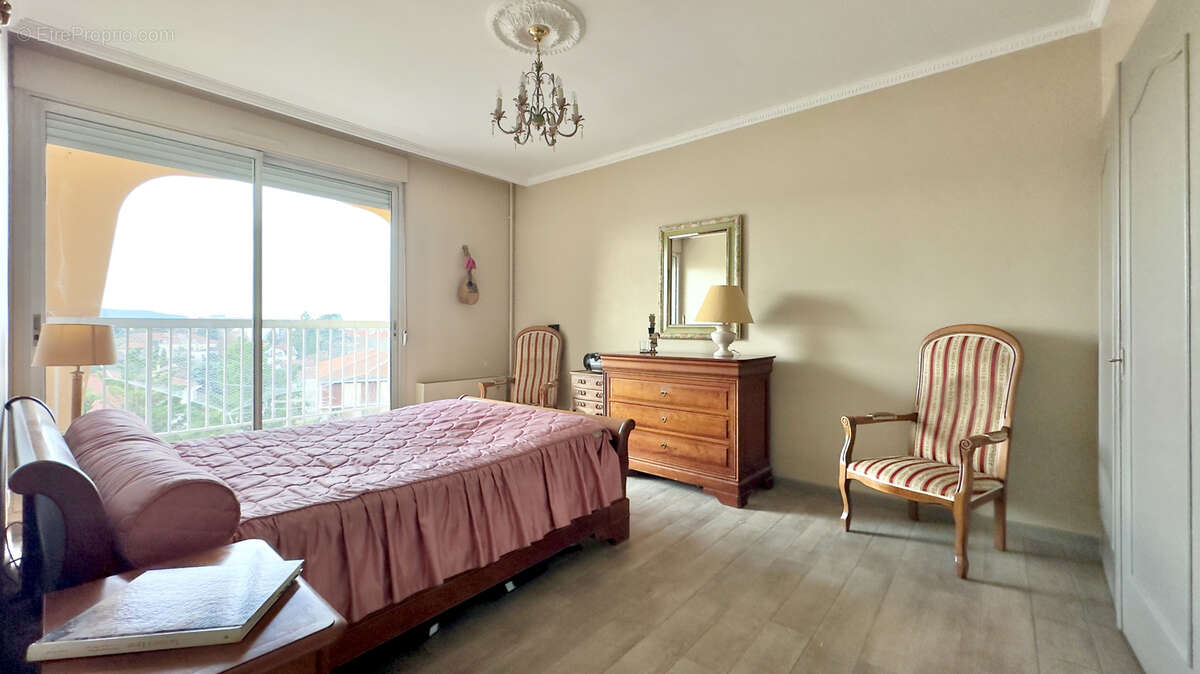 Appartement à LYON-5E