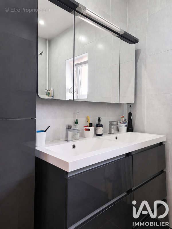 Maison 114 m² à Le Puy-En-Velay  - photo 4