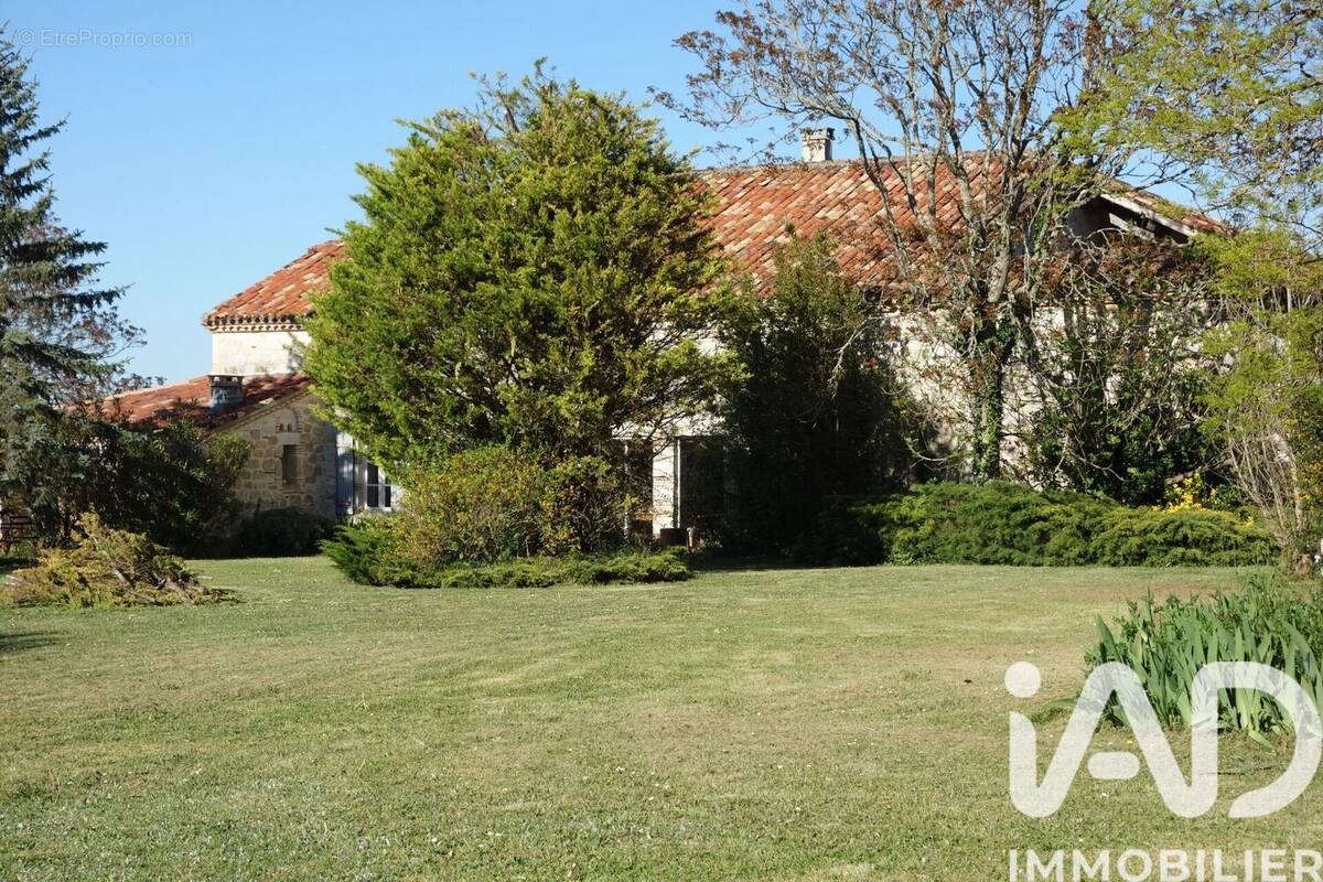 Photo 1 - Maison à SAINT-JEAN-DE-THURAC