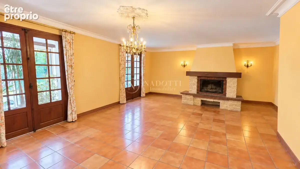 Superbe  villa individuelle de 150 m² traditionnelle sur 2260 m² de terrain clos - photo 9